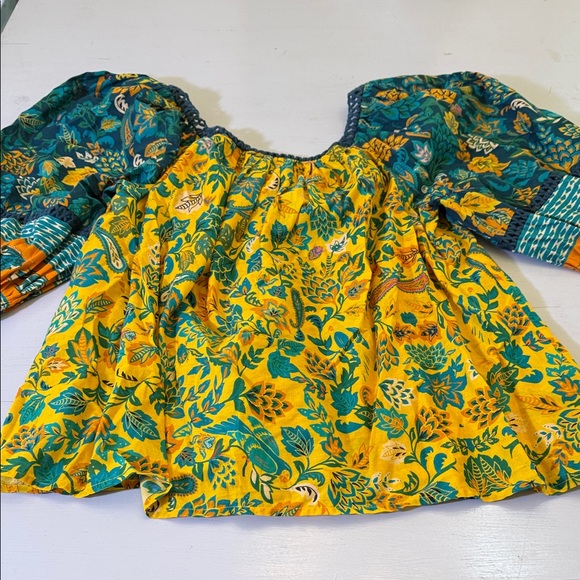 Farm Rio x Anthropologie Lace Inset Peasant Blouse in a tropical print Size S - Picture 9 of 9